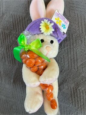 Vintage 1999 GAC Easter Bunny Plush with Carrot Jelly Beans
